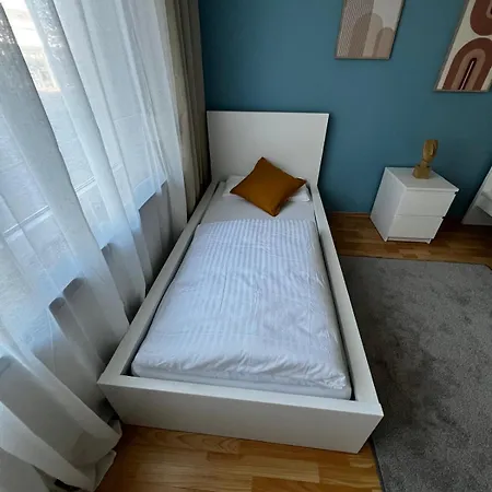 Anbindung Nähe Hannover 2min Bhf Self Check In Bis 0 Uhr Apartment Lehrte
